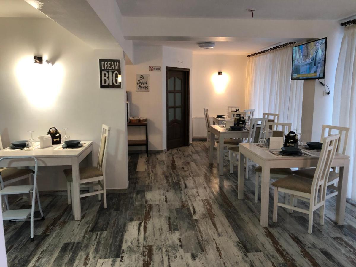 Vila Loft Cube Сіная Екстер'єр фото